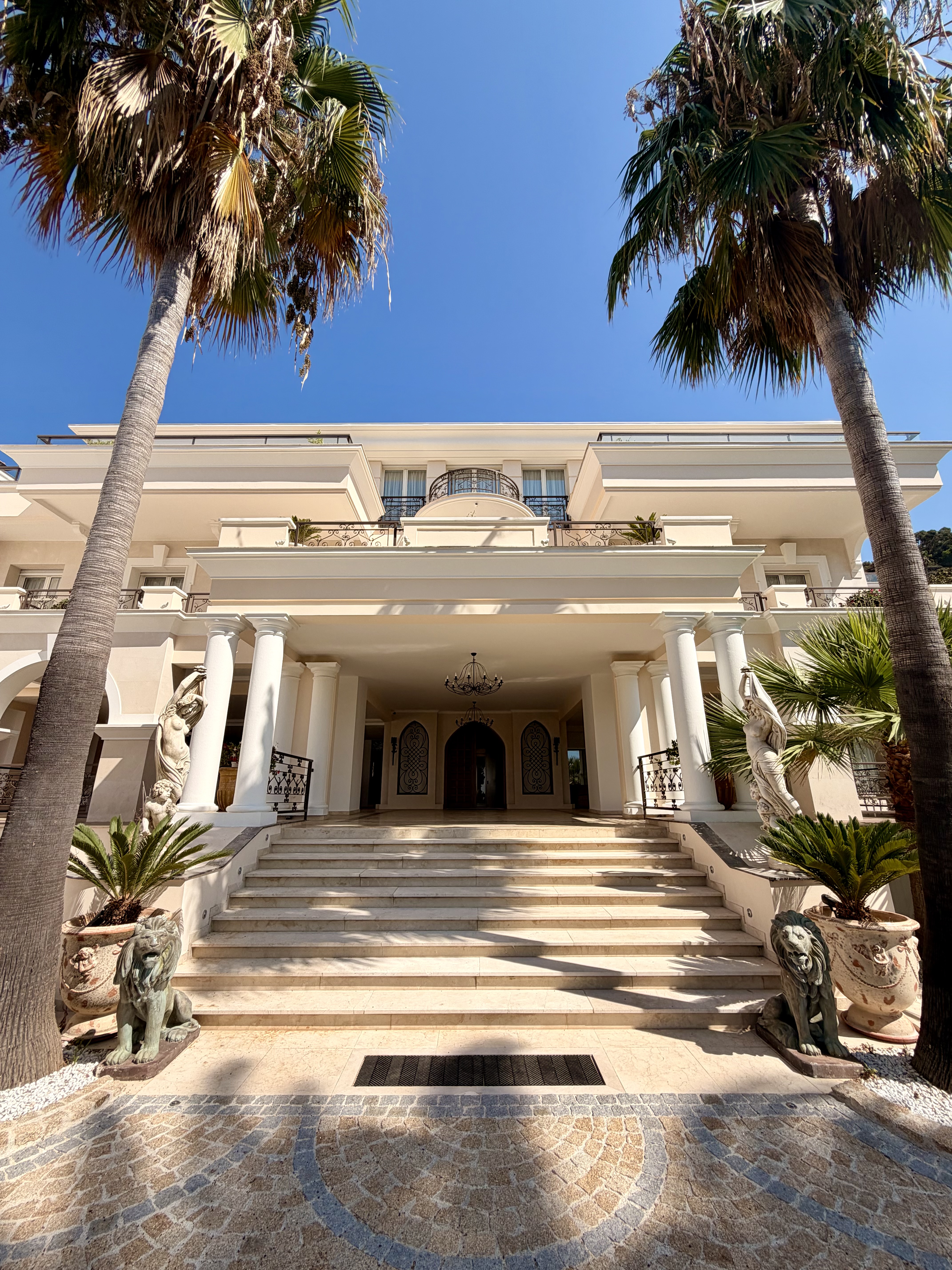 Location Villa NaÏades - Conciergerie Coast Pearls Cannes